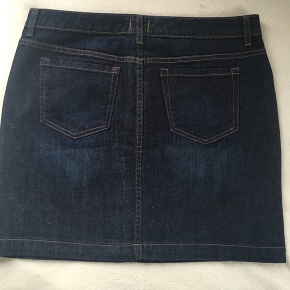 Jean skirt by Bass size 10 - Picture 3 of 3